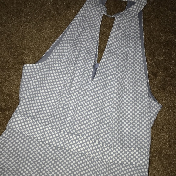 Express dress - Picture 2 of 3